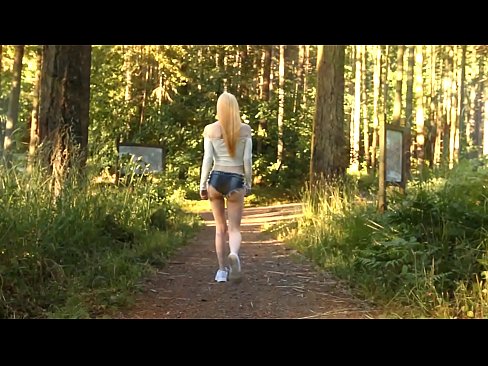 ❤️ Vacker kvinna rör sig långsamt, inte nakenvideo Porno vk at us ❌️❤